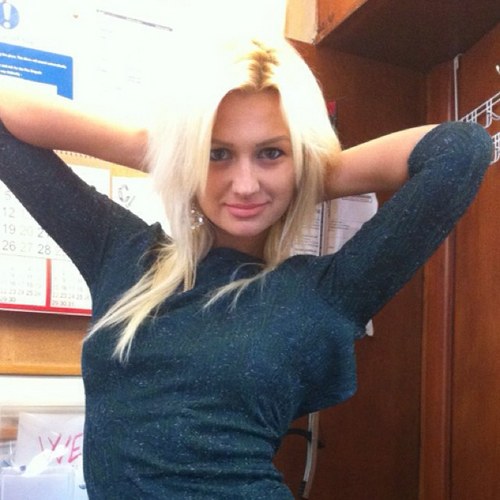 CameliaOltean's profile picture. 