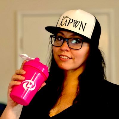 SoCal girl who is a gamer, horror fan, nerd, & streaming on Twitch. Stop & check out my channel! Click that follow & Subscribe to join the KaPWN Family