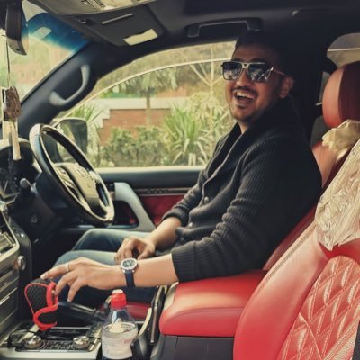 Ame__er's profile picture. A-HUMAN BEING
