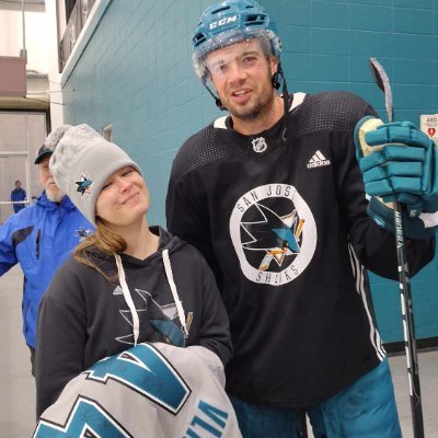 I'm die hard loyal San Jose Sharks 🦈 fan from Nova Scotia Canada fave Player Marc-Edouard Vlasic @Vlasic44 #Sharksforlife #SJSharksStanleyCupChamps2024