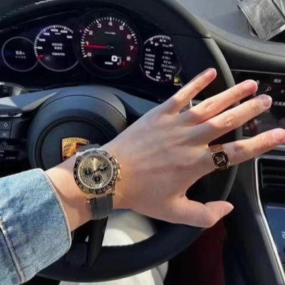 btceth100x's profile picture. 