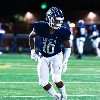 College of the Canyons Safety / Loyola High School Grad / 4.6 40 yd dash/ 2022-23 Angeles League Defensive MVP /