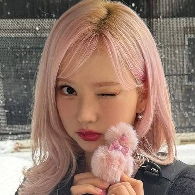 NOTICED BY SINB & JAY & JIAE / Дейзи - INTP

Viviz , Gfriend , Enhypen & Fromis_9 
for a best life

https://t.co/y7FnZqw5K8