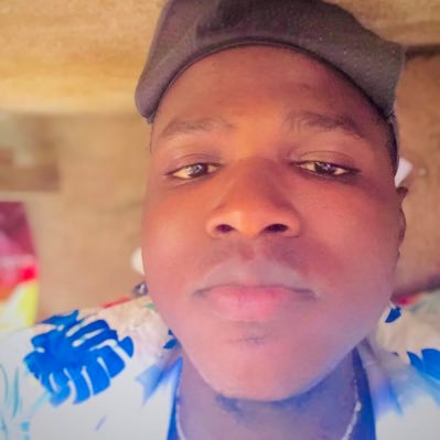 abraham118690's profile picture. lonely at the top, born Manchester city fan from 🇸🇱sl, I follow back so quickly just try me