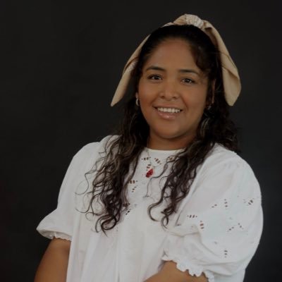 Afroperuana.  | ✊🏾 @ashantiperu  | 📖 @mpsicomunitaria  | 🙋🏾‍♀️ @globalfundwomen | 🇵🇪 Ex regidora Mala, Cañete #PJ19 | Juventudes, género, DDHH.