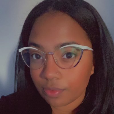 Eclectic. 33. Afro-Latina. Console Gamer. 🇩🇴🇦🇬👽🎮🐘🖤 ✨ 💌 contact: gellybeannttv@gmail.com https://t.co/Ku5GrJ36PY