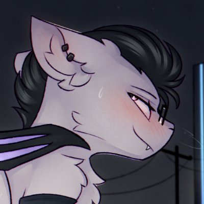 NSFW IRL Account for @GraphitetheBat
18+ Only