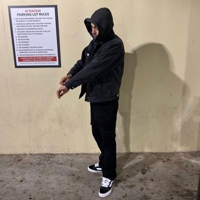 EJFly's profile picture. 333