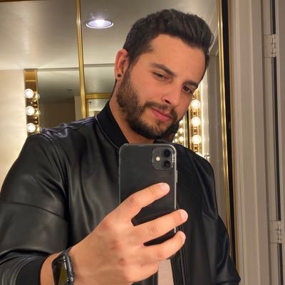 CaioDinX's profile picture. 