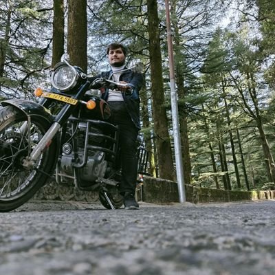 Neelamit30's profile picture. A Man is made by his belief.
*न ईर्ष्या न लोभ द्वेष*
 ★कर्म से ब्राह्मण★
My attitude is my identity.
स्वयंसेवक 🙏