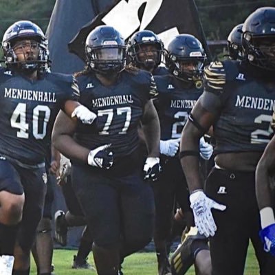 6’4 310 Offensive Guard Co’26 3.5 gpa act score 17 #77 mikeldmccray@gmail.com 601-382-4105 Mendenhall High school Ms