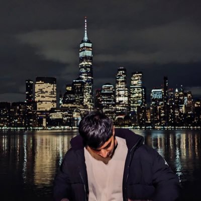 tarunnagar_'s profile picture. Less Active, Less Attractive.