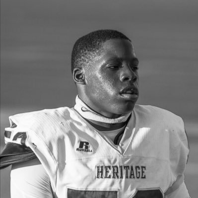 Hudl Profile: https://t.co/xhpZHscw3o| C/O 2027 | Gpa-4.0 (weighted-4.9) |Frisco Heritage HS | jersey #52| DE/OL for @HHS_Coyote_FB | Track & Field