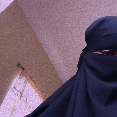 _rabbi8t_'s profile picture. 