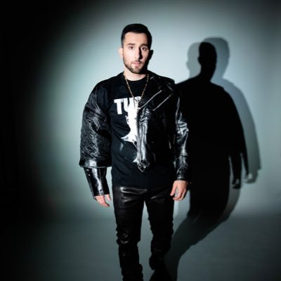 grishaconsta's profile picture. You get back as much as you give