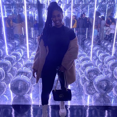 LeiSuhB's profile picture. Y’all be in competition, I just do me!👅