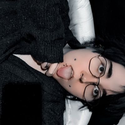 XxMikeyxWhorexX's profile picture. 20🖤💜Findom🖤💜Demonic Princess🖤💜🔞         

Applications: 
https://t.co/Jt65CMy5oR