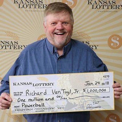 59yrs Richard Van Tuyl who works for a construction company in the Kansas City as won a $1000,000 and giving back to the society by paying credit card debts