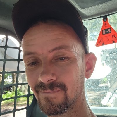 GaryH32485's profile picture. 