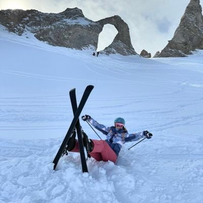 Head of Geography #geographyteacher 🌍 ❤️ countryside, mountains, sea and piste 🌊 🏔️ 🌳⛷ Berkshire 🏡
