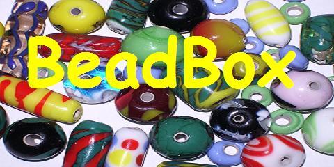 BeadInfo's profile picture. Mieke, getrouwd met Hennie, 2 dochters, Cattle Dog San, atelier/kralenwinkel, handgemaakte glaskralen en sieraden.