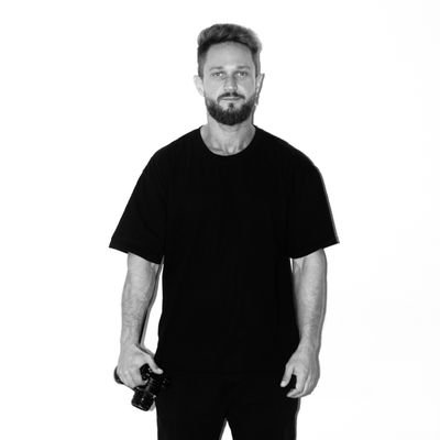 AlexRizFX1's profile picture. бот