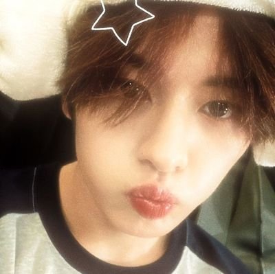 iknowleekn0w's profile picture. rawr