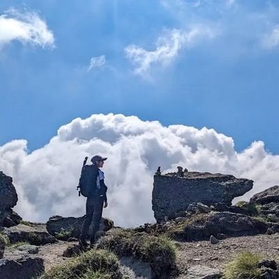 ゆる登山専門女 何年経っても山ニワカ 高山植物スキ 東北→東京→東北 とにかく一言物申したい山おじさんの物申しリプはガン無視です🫶