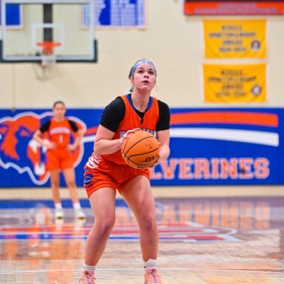 Woodstown High School ‘25| 5’6 SG PG||Lady Sharks/ Look at some of my highlights on my hudI account