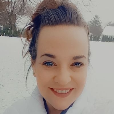 AmandaReev70428's profile picture. Just a small town mom who wants it all. I have 4 children who are the light in my world. Being a mom is my favorite responsibility in my life. ♥️