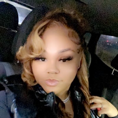 lotusMarie_'s profile picture. ms. keeponerolled ❤️