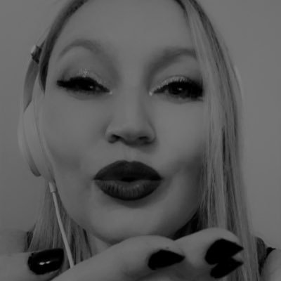 ManaQueenGames's profile picture. They/Them | Pan 🏳️‍🌈 | Life’s too short to not have fun with it | TTRPG and Games give me life 💜 🦋 https://t.co/l7aXPGPrJc