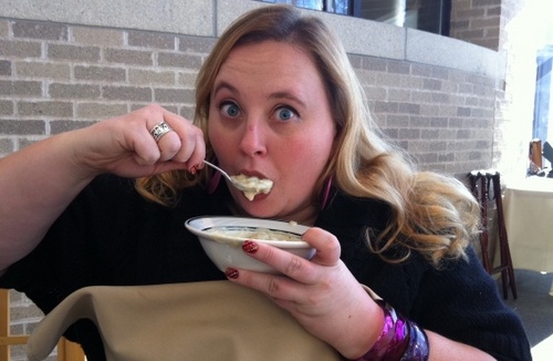 LaurenAnderHand's profile picture. Actor, Improviser, Writer, and Sketch Comedian with a bad case of asthma and hope. Do you want some gum?