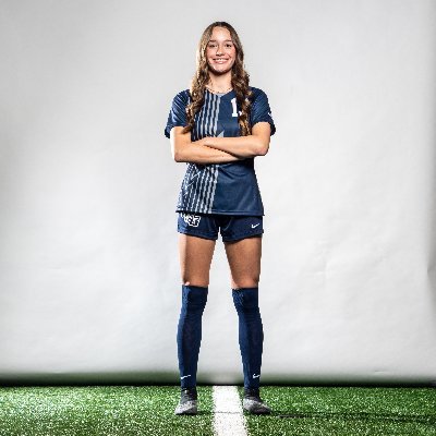 ⚽ @FCDallas08gECNL #16, Left Footed Left Back, Left Mid, 4.967 GPA, NJHS, Varsity @WG_GirlsSoccer ‘27, Prosper, TX