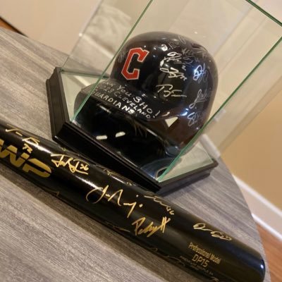 米アスレティックトレーナー。オハイオ生活4年目。MLB球団でのインターンを経て、現在は大学でフルタイムATしながらDATプログラム(博士課程)に在籍。