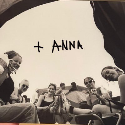 sahaaaarah's profile picture. gwn boobiez man