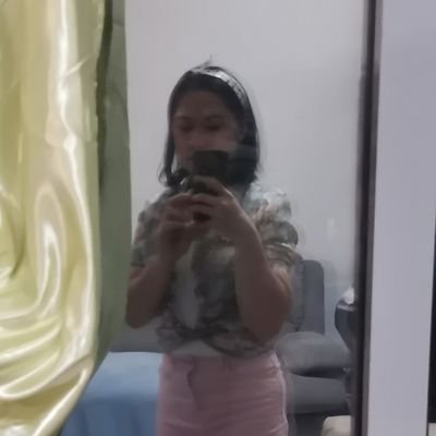 lanivie_26's profile picture. Do what makes you happy 😊💜💚❤️💙🧡