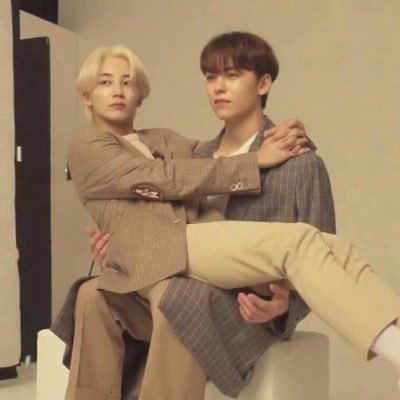 tellmeyoursong2's profile picture. 속마음 털이용