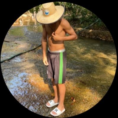 JGmoraix's profile picture. eae