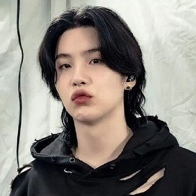 OrianaH70351017's profile picture. shadow♡