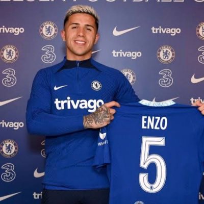 oladele01111's profile picture. https://t.co/237iVsKUUp