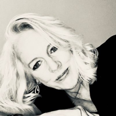 Anna Baxter Profile