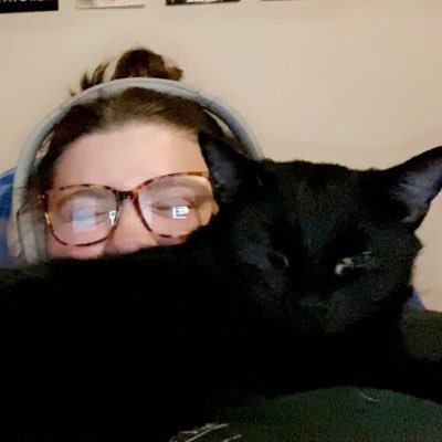 lideaaahhh's profile picture. i’ve never liked anything a normal amount:) she/her