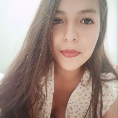 LoaydaMR's profile picture. Sueño con enamorarme de alguien que 
me enseñe que el amor no duele 🦋🚬❤️‍🩹