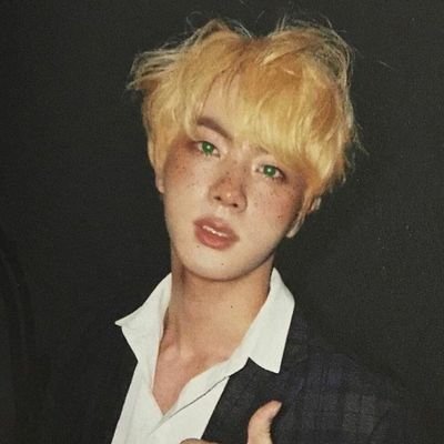 phrys_frog's profile picture. ⠀  𓈒 𓈒 𓈒 ⠀@conjuroz ⠀