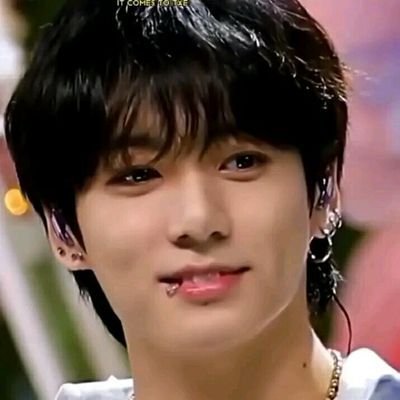 001jeonjungkook's profile picture. 