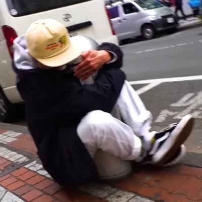 liangxiang17470's profile picture. 18↑高卒済 prsk、enst、🗿等 雑多