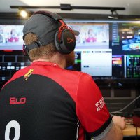 Elo (@elocxle) 's Twitter Profile