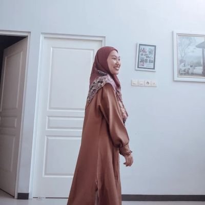 لَا حَوْلَ وَلَا قُوَّةَ إِلَّا بِاللهِ