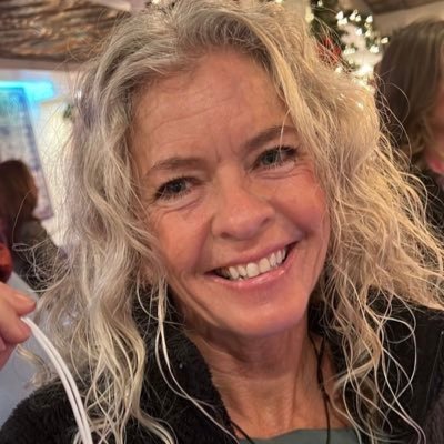 Kim McGinnis Russell Profile